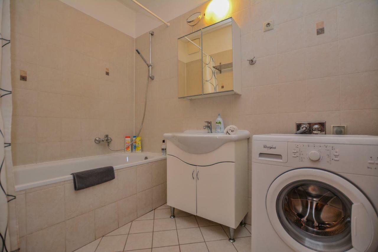 Design Free Parking Apartment In City Center Budapeszt Zewnętrze zdjęcie